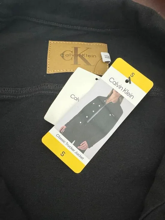 NEW Calvin Klein Classic Trucker Denim Jacket - Picture 5 of 5